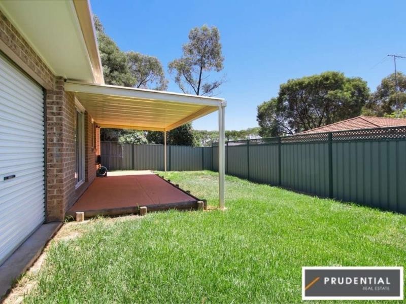 18 Davy Place, St Helens Park NSW 2560