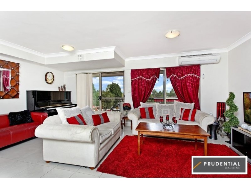 10/41 Woodhouse Drive, Ambarvale NSW 2560
