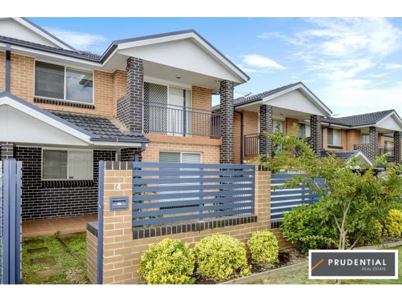4/170 Glenfield Road, Casula NSW 2170