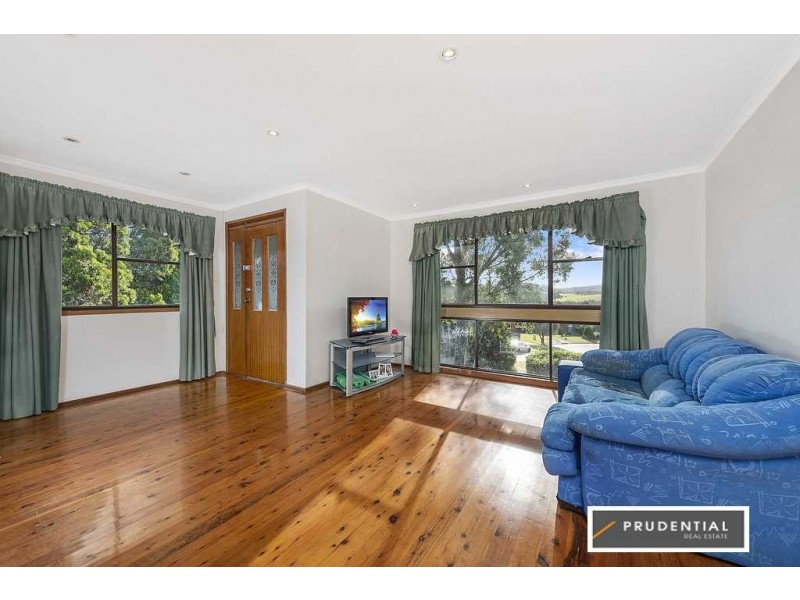 8 Morar Place, St Andrews NSW 2566