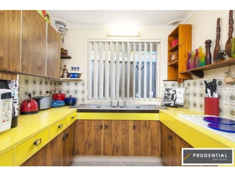 17 Albillo Place, Eschol Park NSW 2558