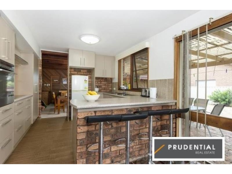 6 Giles Crescent, Ruse NSW 2560