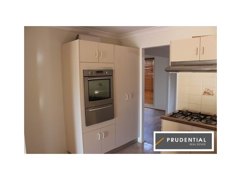 1 Bugong Street, Prestons NSW 2170