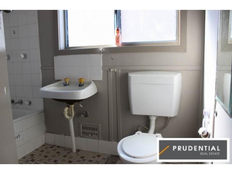 154 The Avenue, Condell Park NSW 2200