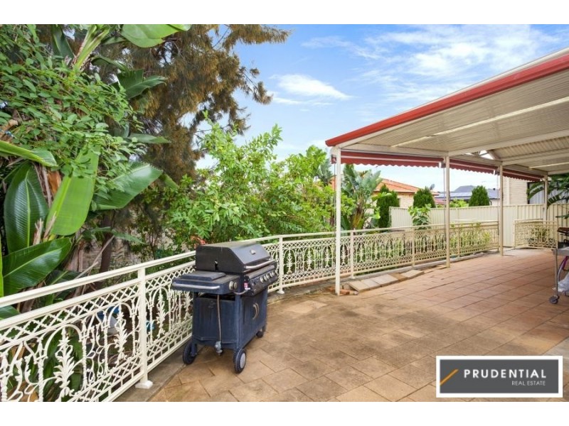 1B Granite Place, Eagle Vale NSW 2558