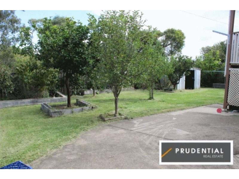 65 Wyangala Crescent, Leumeah NSW 2560