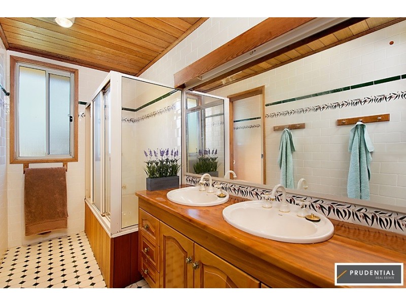 51 Birdsville Crescent, Leumeah NSW 2560