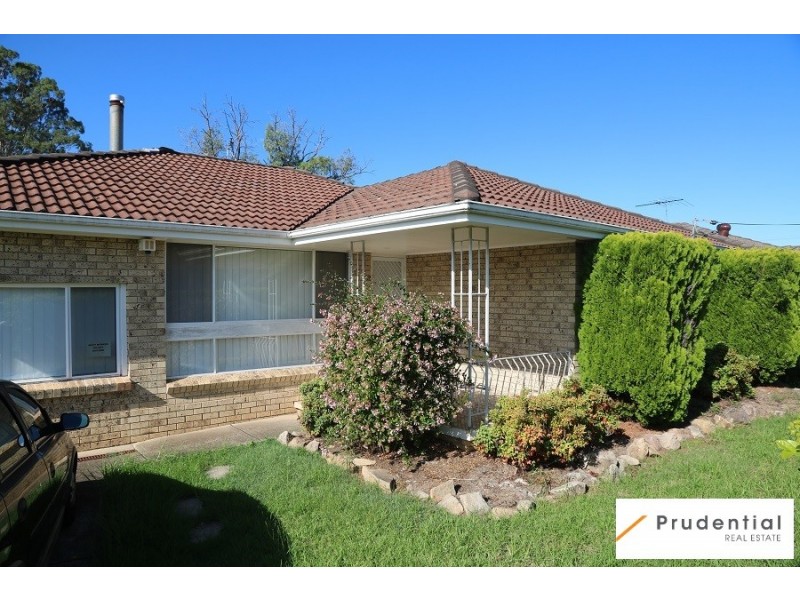 14 Gilmore Avenue, Leumeah NSW 2560