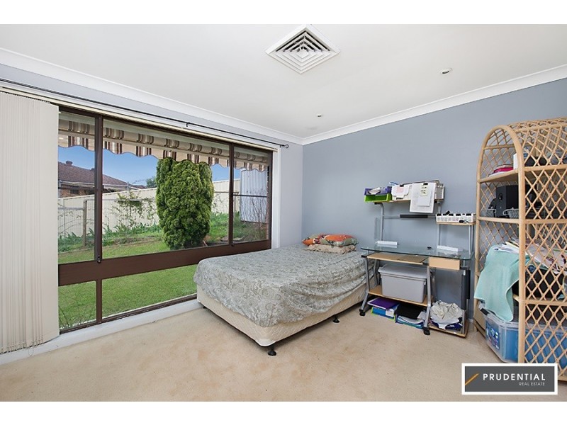 26 Silica Crescent, Eagle Vale NSW 2558