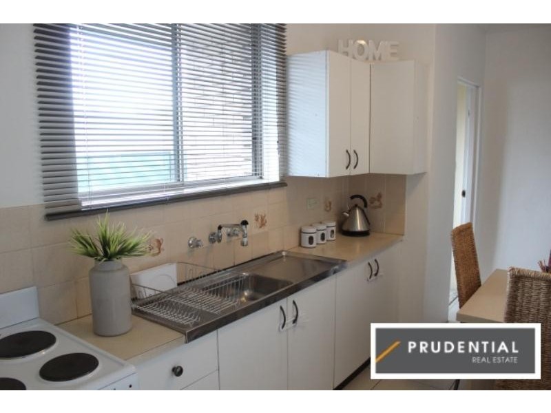 6/9 Reddall Street, Campbelltown NSW 2560