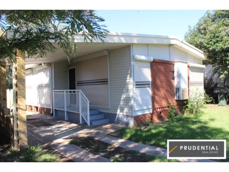 36 Rudd Road, Leumeah NSW 2560