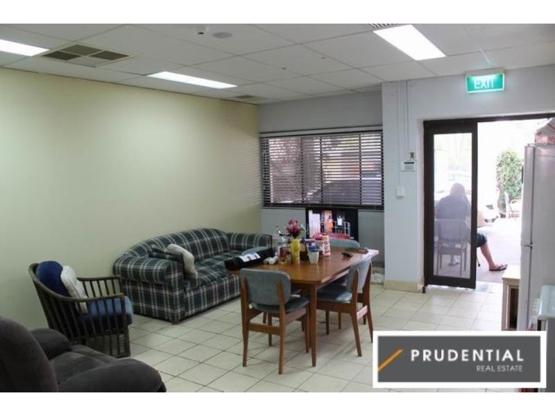 6/19 King Street, Campbelltown NSW 2560