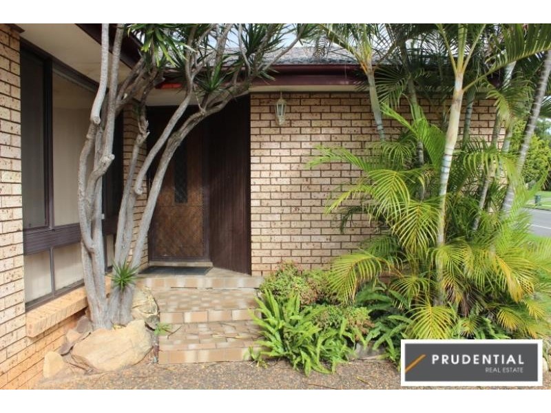 20 Crispsparkle Drive, Ambarvale NSW 2560