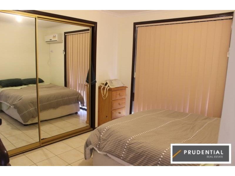 20 Crispsparkle Drive, Ambarvale NSW 2560