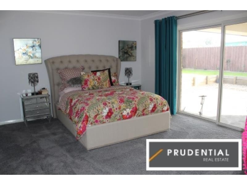 11 Sutton Crescent, Wilton NSW 2571