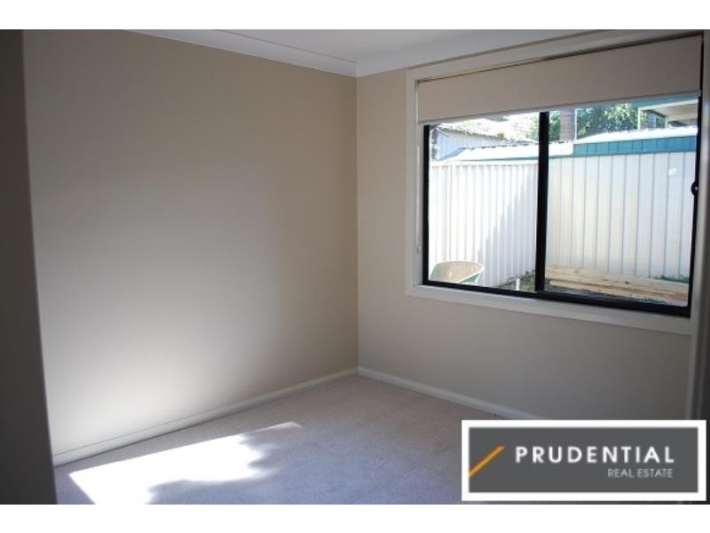 19a Ophelia Street, Rosemeadow NSW 2560
