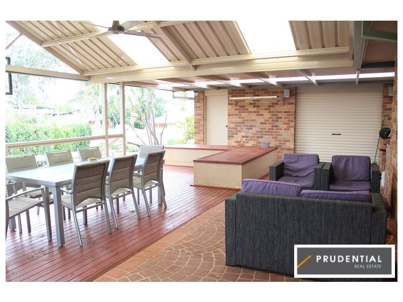89 Cleopatra Drive, Rosemeadow NSW 2560