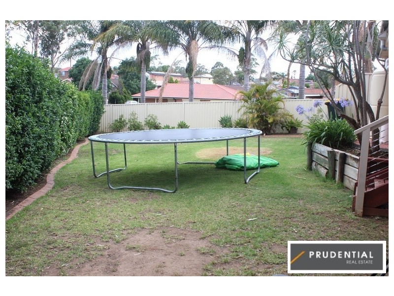 89 Cleopatra Drive, Rosemeadow NSW 2560