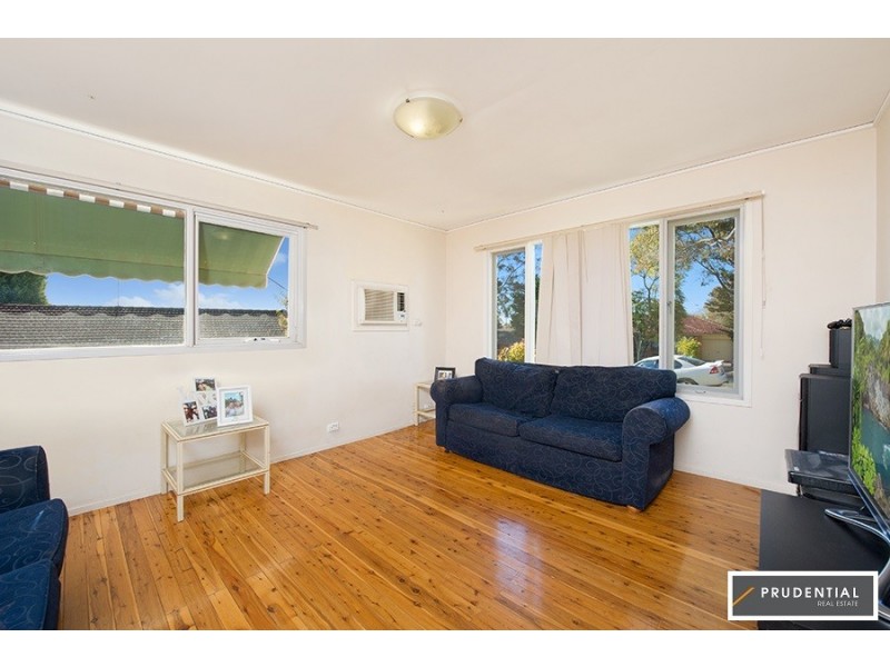 28 Macleay Street, Bradbury NSW 2560