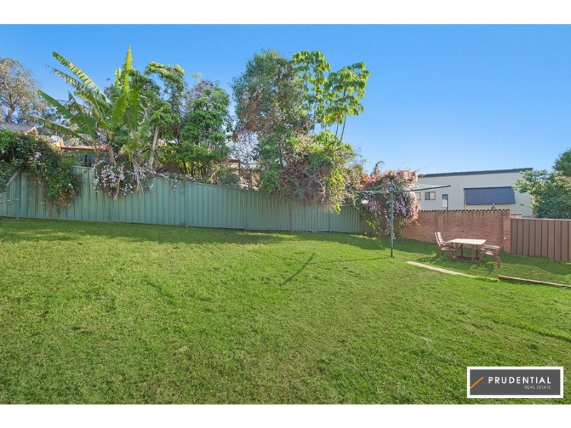 28 Macleay Street, Bradbury NSW 2560