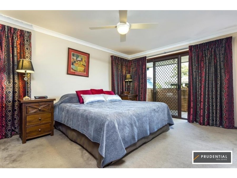 58 Pinaroo Crescent, Bradbury NSW 2560