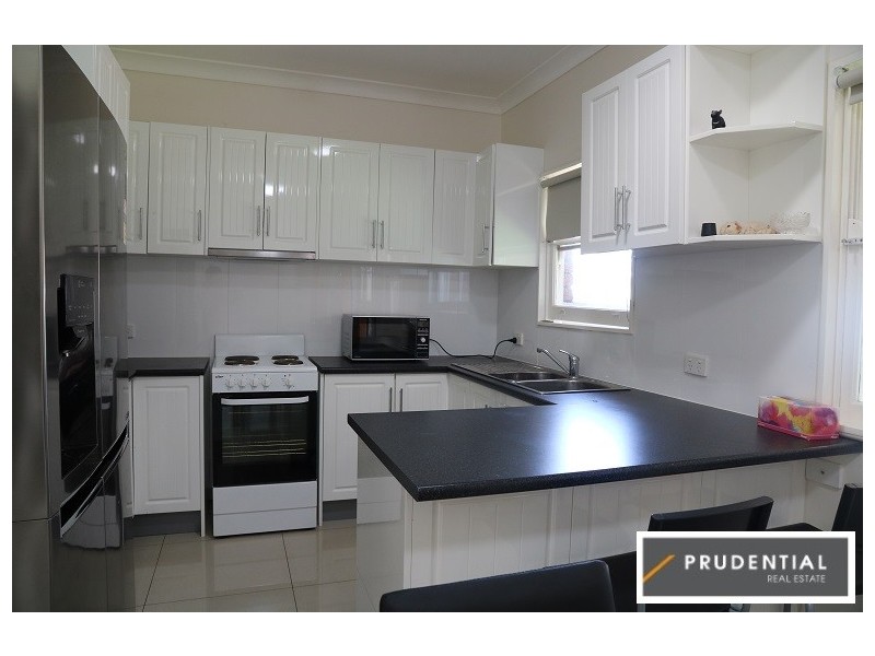 11 Kendall Street, Campbelltown NSW 2560