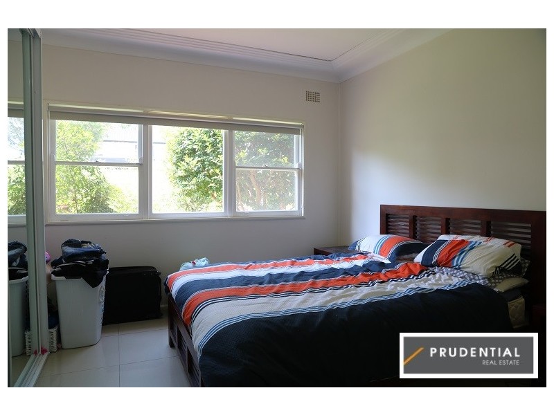 11 Kendall Street, Campbelltown NSW 2560