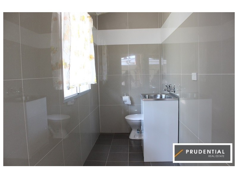 11 Kendall Street, Campbelltown NSW 2560