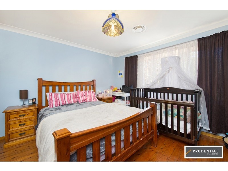 10 Mackellar Place, Campbelltown NSW 2560