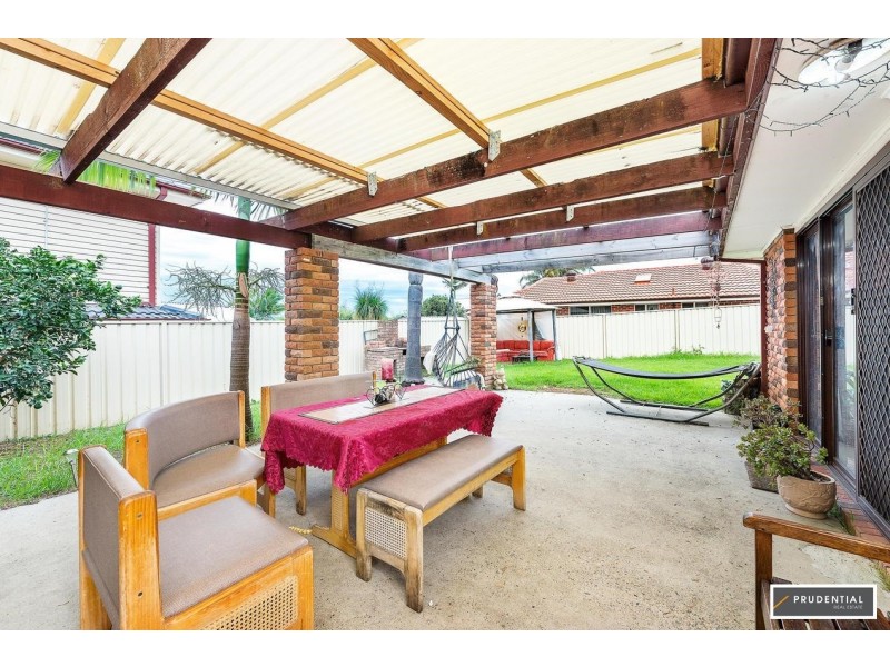 2 Concorde Place, Raby NSW 2566