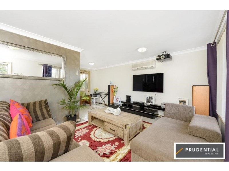 11 Yerrinbool Close, Prestons NSW 2170