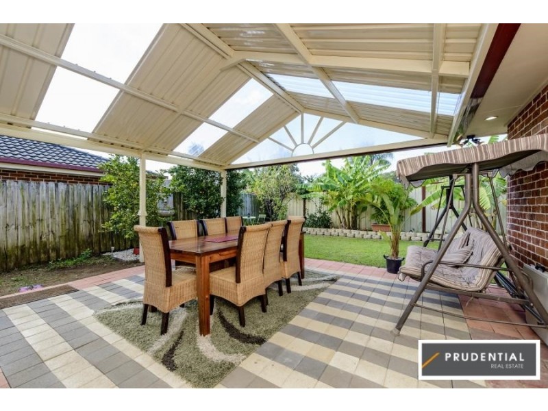 11 Yerrinbool Close, Prestons NSW 2170