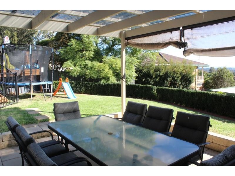 4 Albert Place, Leumeah NSW 2560