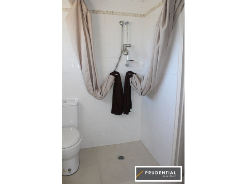 3/7 Reddall Street, Campbelltown NSW 2560