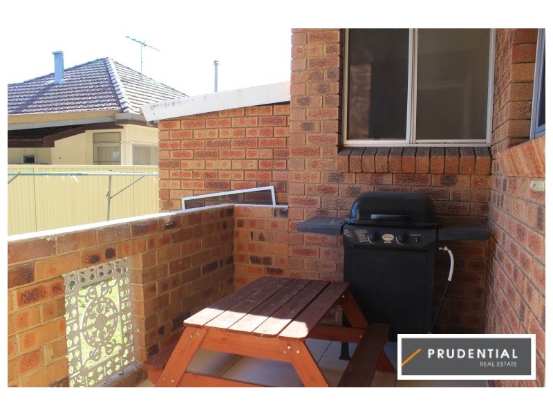 3/7 Reddall Street, Campbelltown NSW 2560