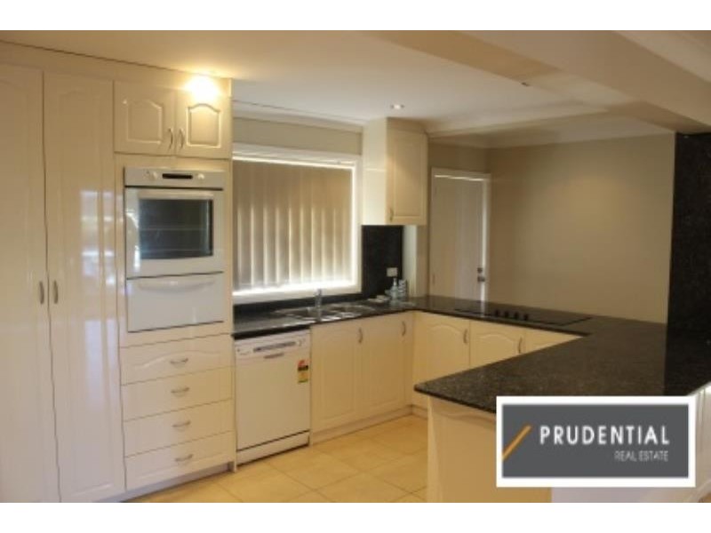 15 Marie Street, Lurnea NSW 2170