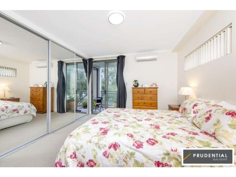 19D/541 Pembroke Road, Leumeah NSW 2560