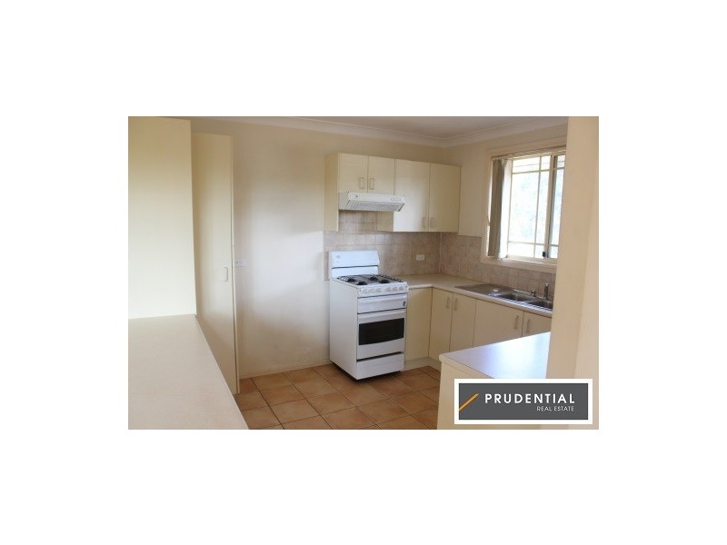 1A Cameron Place, St Helens Park NSW 2560