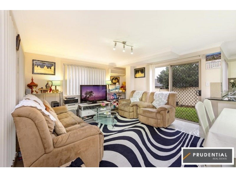 8a Birdsville Crescent, Leumeah NSW 2560