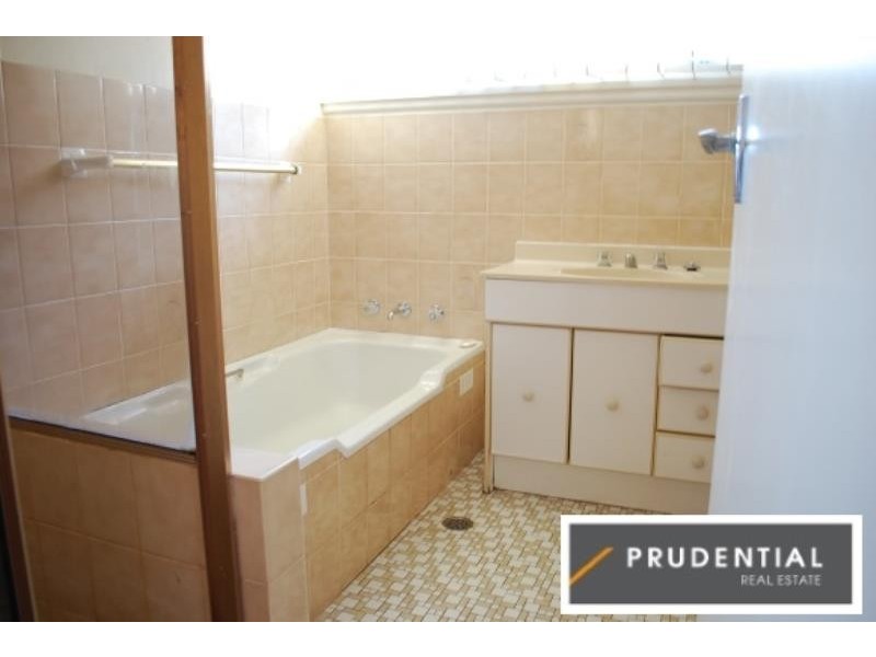12 Randolph Street, Campbelltown NSW 2560