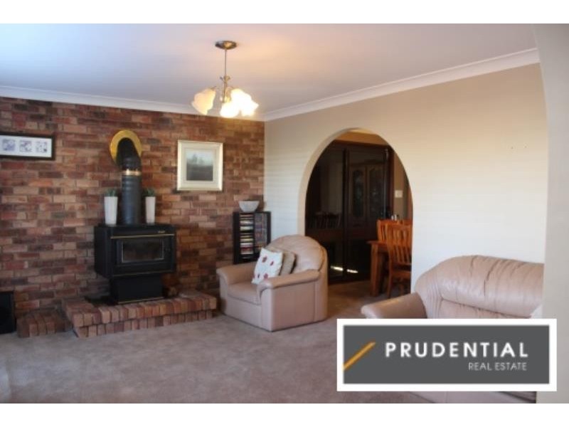 16 Skyhawk Avenue, Raby NSW 2566