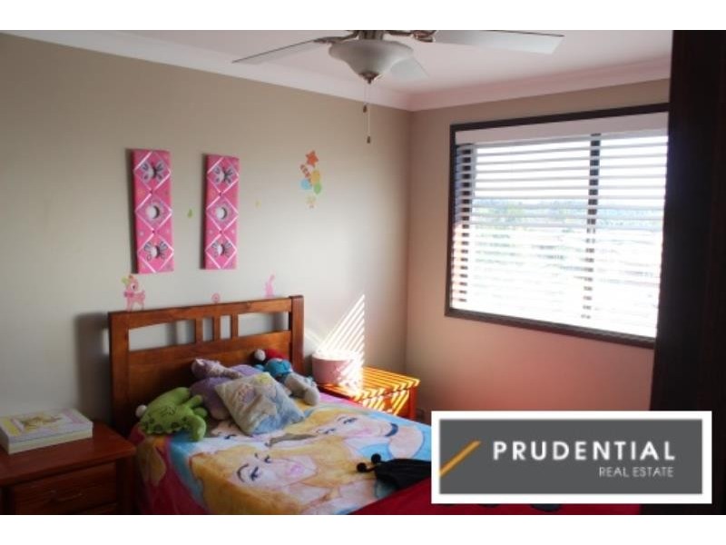 16 Skyhawk Avenue, Raby NSW 2566