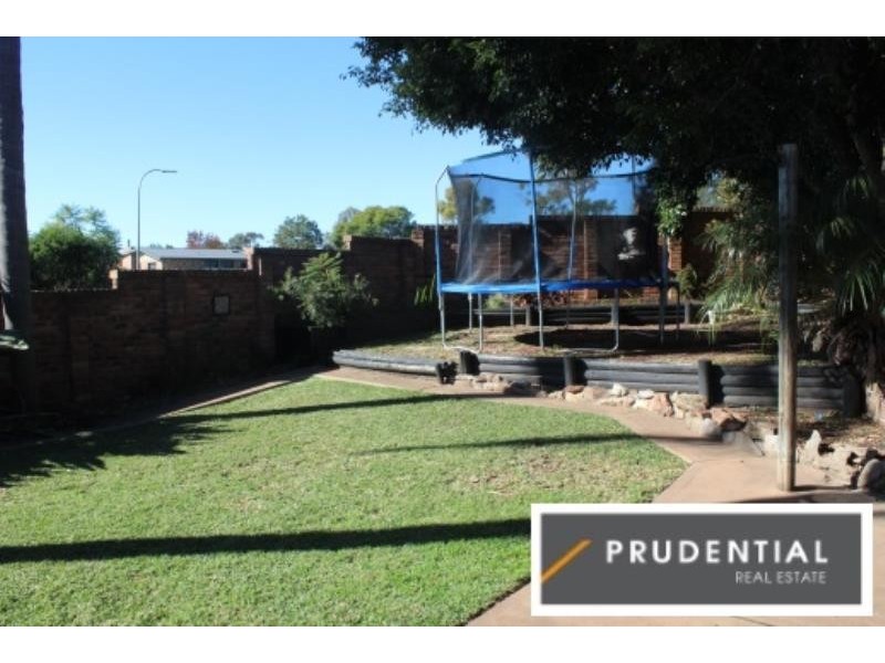 16 Skyhawk Avenue, Raby NSW 2566