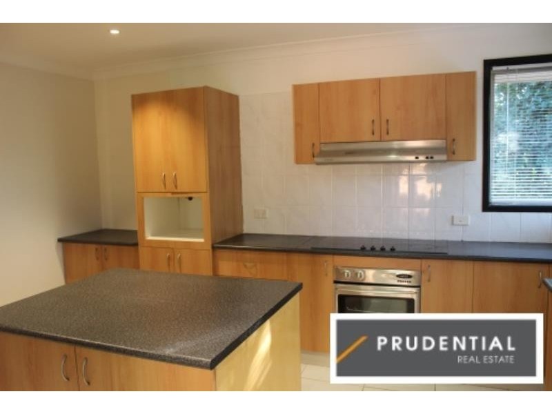 27 Campbellfield Avenue, Bradbury NSW 2560