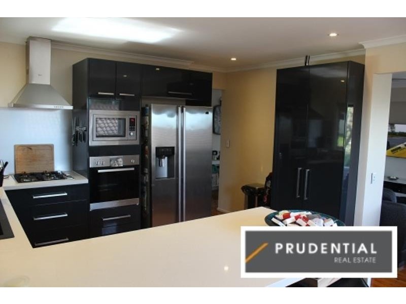 9 Aminya Crescent, Bradbury NSW 2560