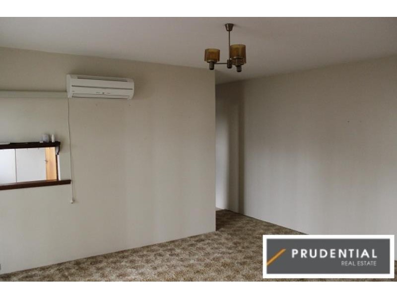 1/7 Reddall Street, Campbelltown NSW 2560