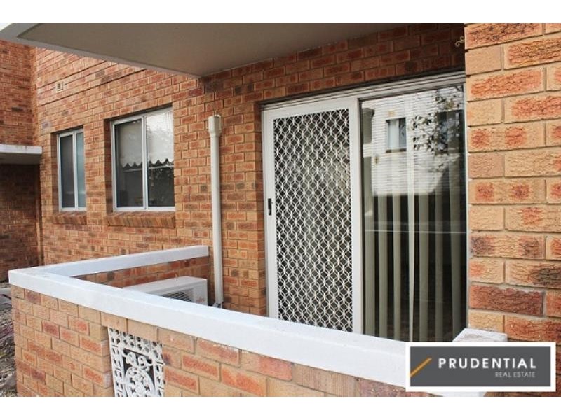 1/7 Reddall Street, Campbelltown NSW 2560