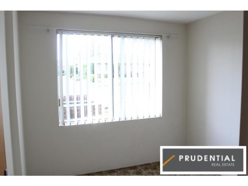 1/7 Reddall Street, Campbelltown NSW 2560