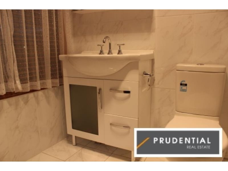 18 Chardonnay Avenue, Eschol Park NSW 2558