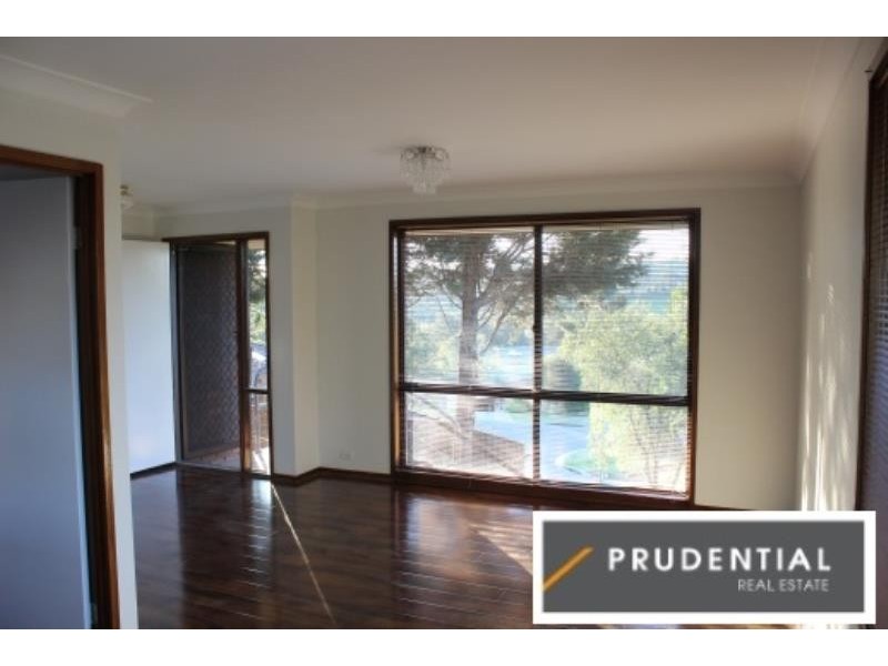 4 Fyne Close, St Andrews NSW 2566